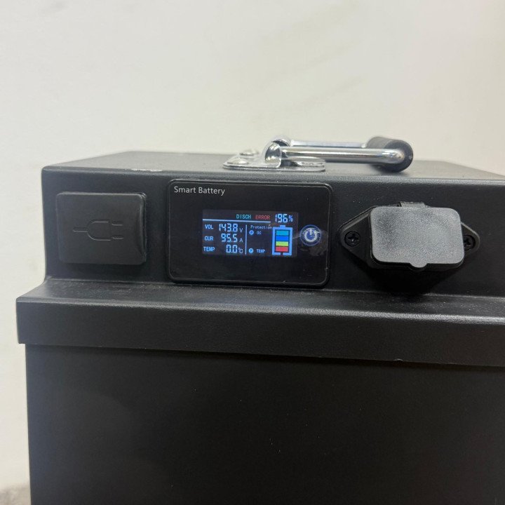 Smart Lithium-ion Battery 48V 54Ah – LFP with Display | Ebikesexpress